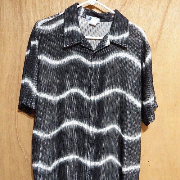 Men's Short sleeve shirt, Size Large by YMLA - Picture 1 of 3